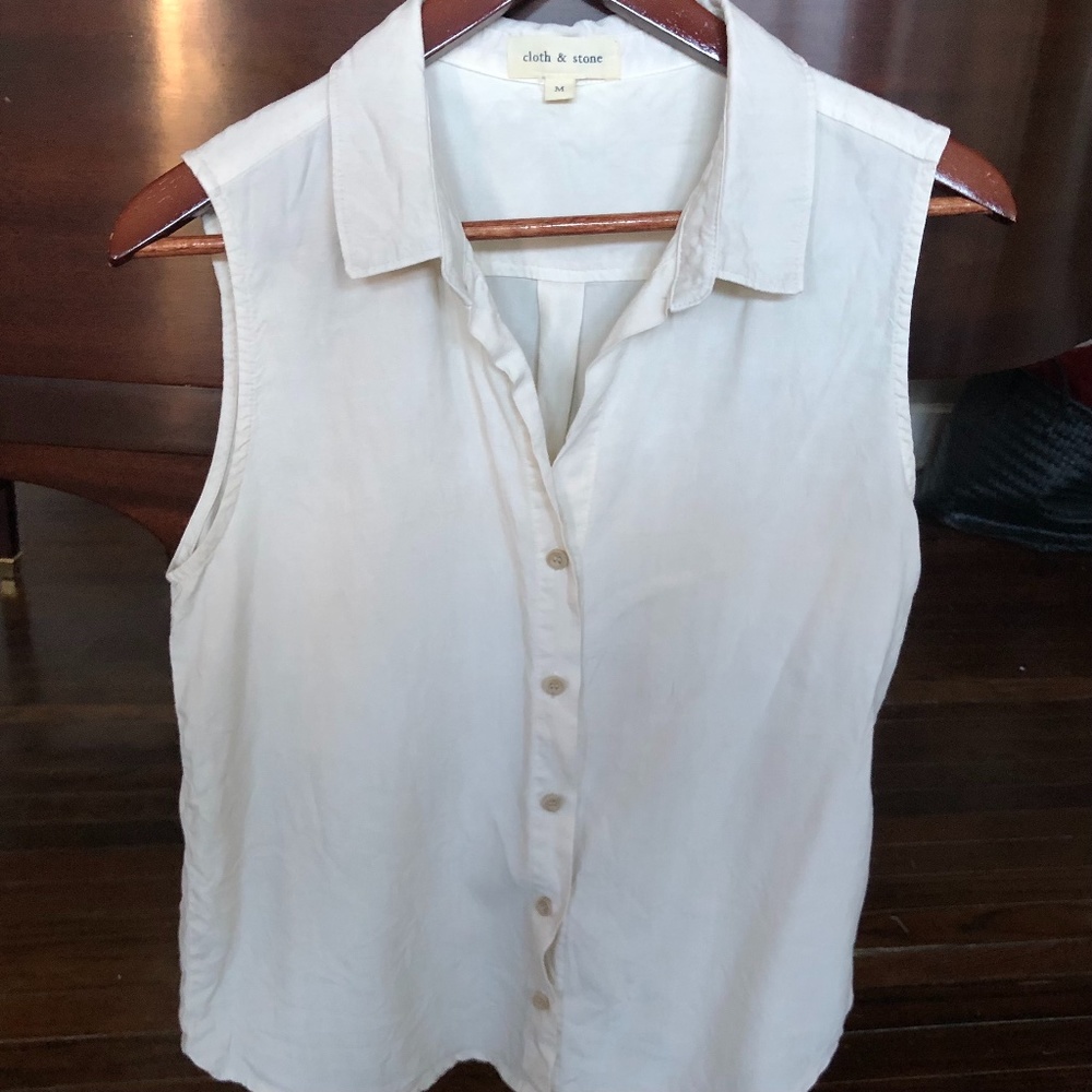 Cloth & Stone Light Button-Down Tank